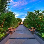 Royale Sarovar Portico Agra
