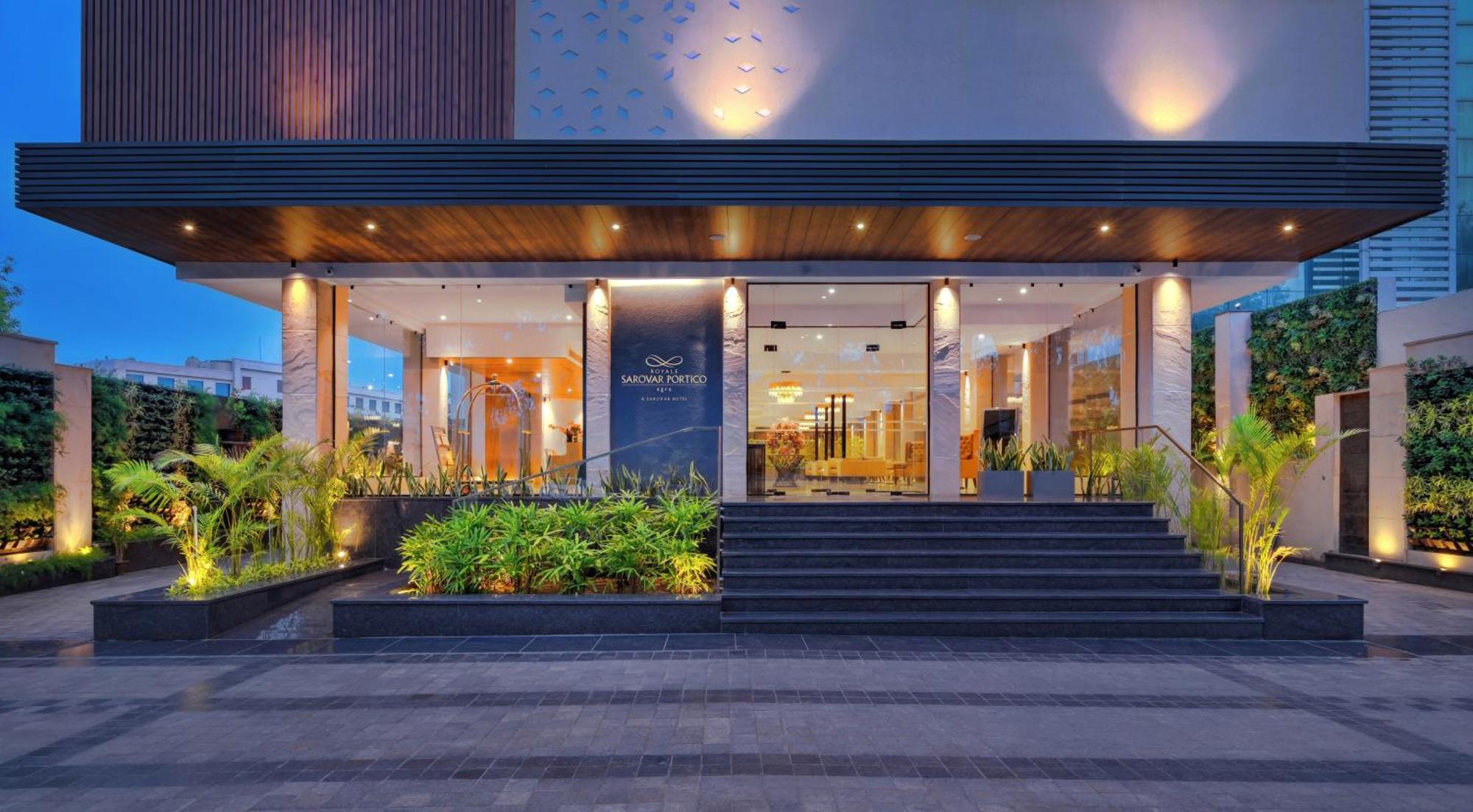 Royale Sarovar Portico