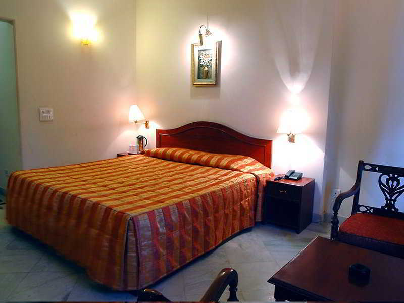 Royale Sarovar Portico Agra (Uttar Pradesh)