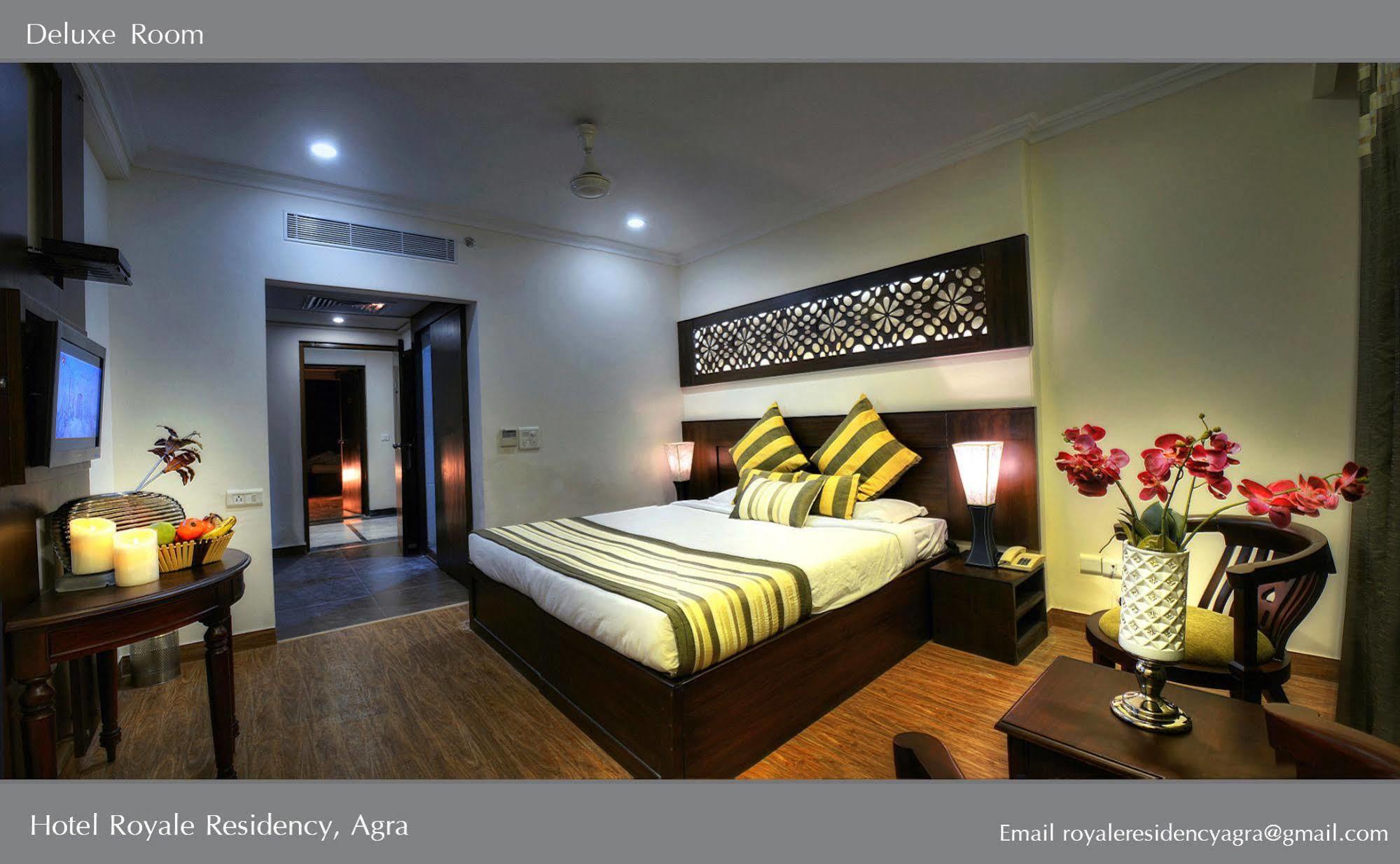 Royale Sarovar Portico Hotel